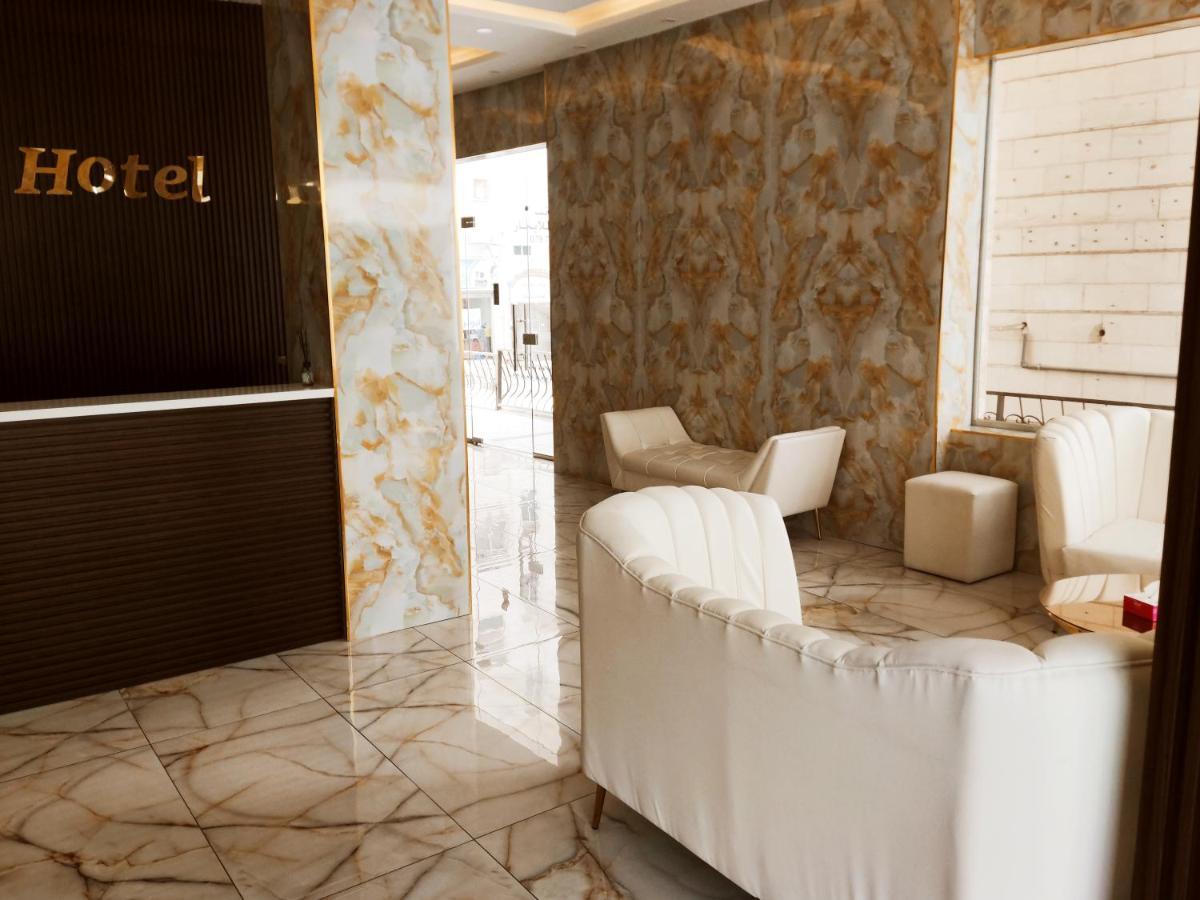 Golden Plaza Hotel Amman Extérieur photo