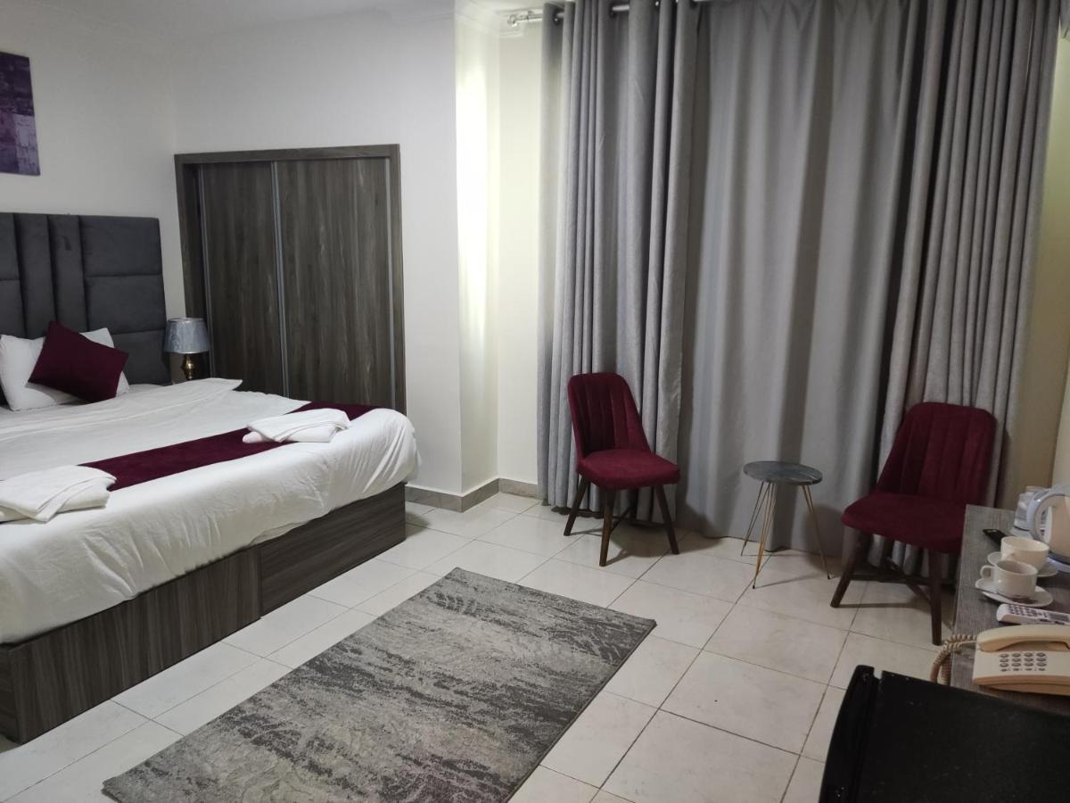 Golden Plaza Hotel Amman Extérieur photo